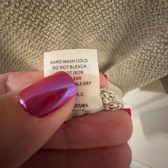 KERISMA OS Tan-cream quiet luxury oversized woman short sleeve wool sweater - Picture 7 of 11